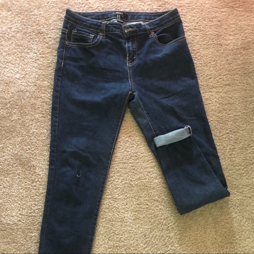 Forever 21 size 28 skinny jeans
